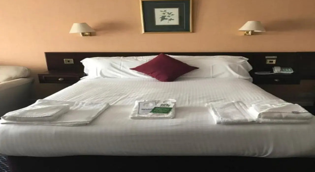 Croit Anna Hotel