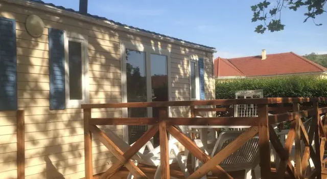 Номер Comfort с 3 комнатами с балконом TONNEAU HERBERGEMENT INSOLITE AU CAMPING DES NIERES