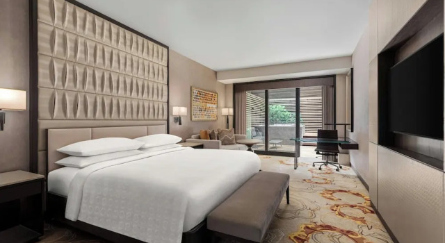 Двухместный номер Standard с балконом Sheraton Manila Hotel at Newport World Resorts
