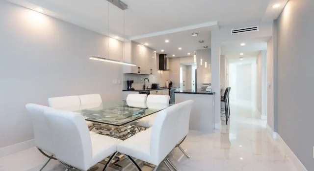 Le Marina Bay 701 by Go Florida Condo, Sunny Isles, Varaa Hotelli Hotellit Miami Beach uima-altaalla, Uima-allas