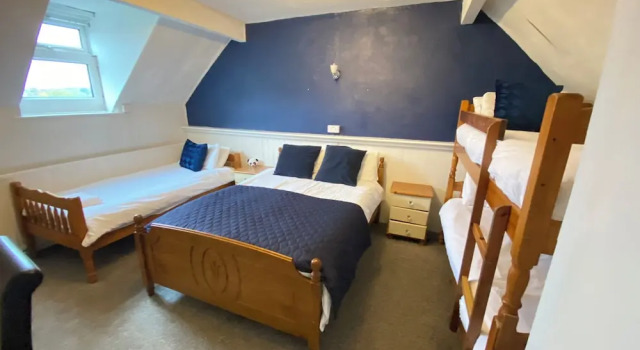 Трёхместный номер Standard Meadows Way Guest House