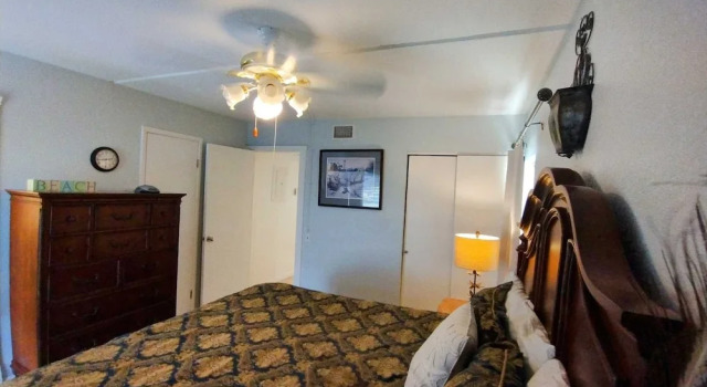 Landfall Towers 71 Minium 2 Bedroom Condo by RedAwning