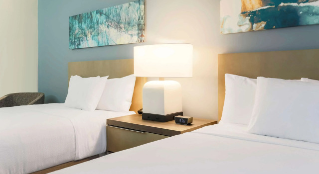 Четырёхместный люкс c 1 комнатой Hyatt House Davis