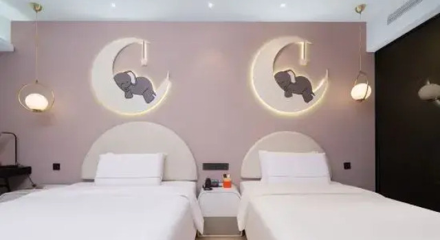 Семейный тент Atour Hotel (Shenyang Middle Street Rose)