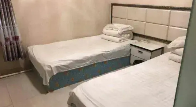 Jiayuan Express Hotel, Varaa Hotelli Edulliset hotellit kohteessa Heilongjiang