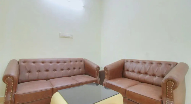 OYO 15856 Home 2BHK Near Rock Beach, Забронировать Отель Отели штата Тамилнада 3 звезды, 3*