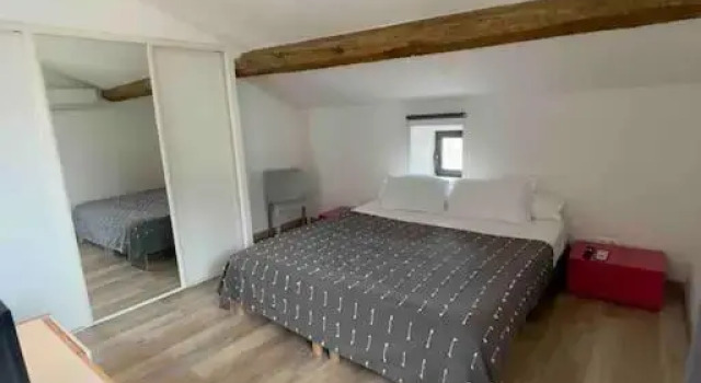 Maison avec piscine chauffée à 15mn de la plage, Varaa Hotelli  