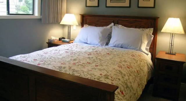 Madrona Cottage by BC Island Vacation Homes, Prenota Casa vacanze Sooke 