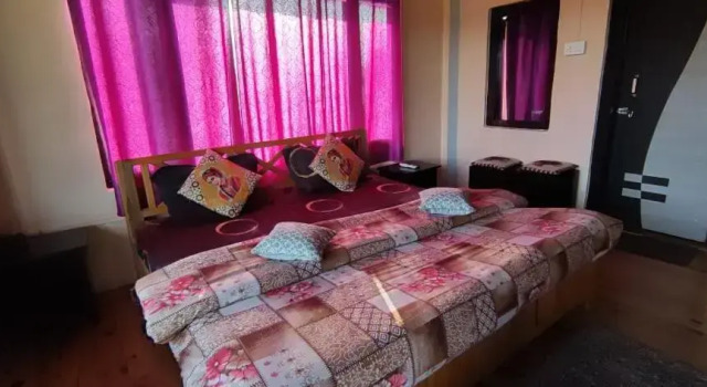 Kumaon Himalayan View, Rezervovat Hotel Almora Uttarakhand