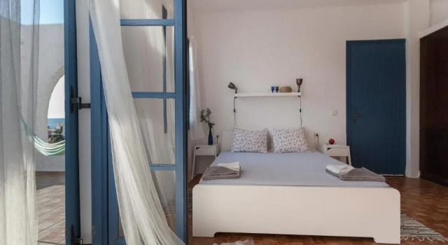 7 Olives Apartments