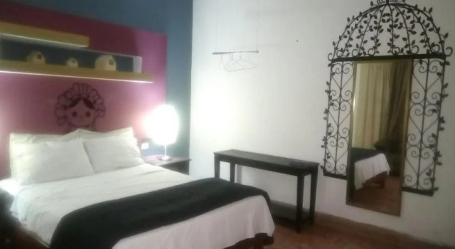 Casa Clarin Hotel Hostal