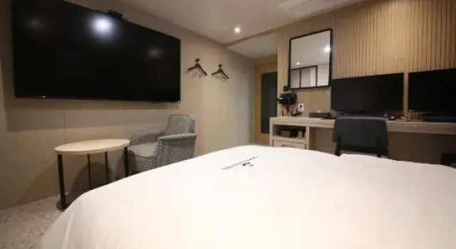 Номер Superior Gorilla Hotel the  Wonju