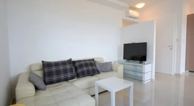 Apartments Sabina, Prenota Appartamento Hotel a Isole Quarnerine con parcheggio, Parcheggio