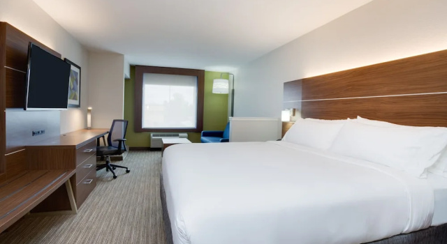 Двухместный люкс Holiday Inn Express & Suites Fleming Island by IHG