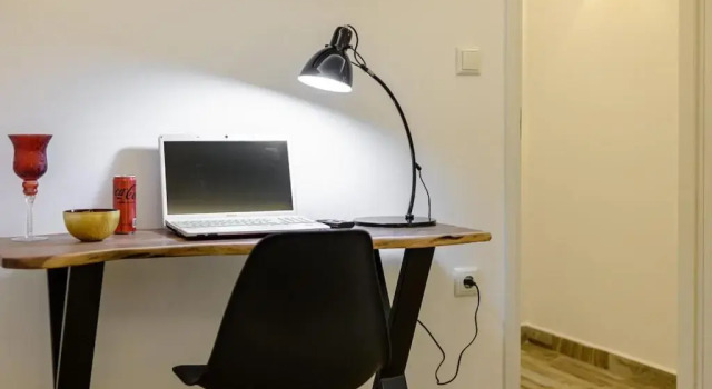 Naxian Nest 2BR Apart Near Beach - Semi Basement, Забронировать Отель Наксос остров Наксос, рядом с Церковь Панагии Миртидиотисса
