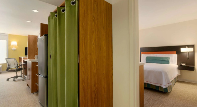 Home2 Suites by Hilton Denver West / Federal Center, Book Hotel Lakewood Colorado