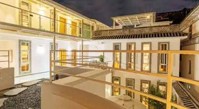 Silver Moon Mountain View .Song-style Aesthetic Homestay, Prenota Hotel Hotel a Dali con parcheggio, Parcheggio