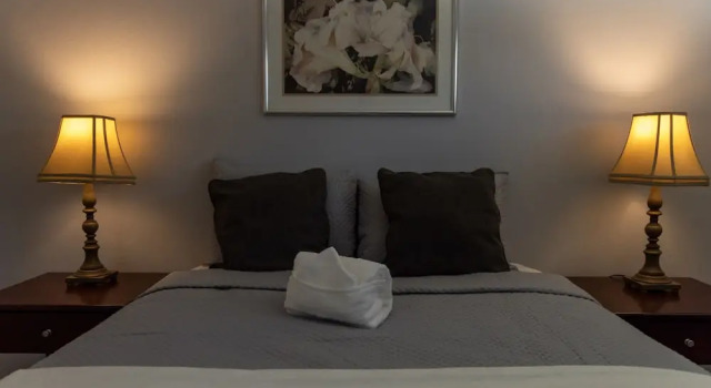 Updated and Clean 2-bedroom in San Jose, Забронировать Отель Сан-Хосе Silicon Valley