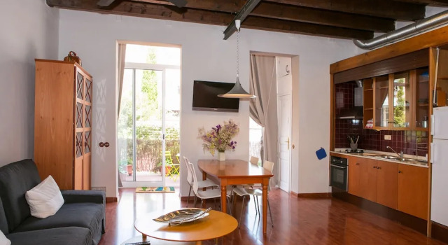 Incredible Loft With Private Terrace, Забронировать Апартаменты/квартира Апартаменты Барселоны, рядом с Терезианский колледж, Апартаменты/квартира