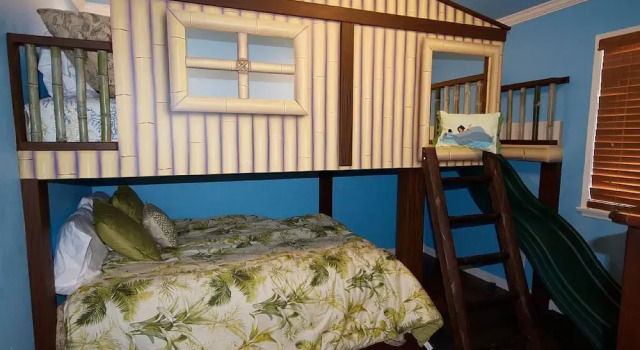 Small World 5 Bedroom Home, Забронировать Дом для отпуска Виллы Анахайм, рядом с Торговый центр "Центр Диснея", Калифорния, Вилла