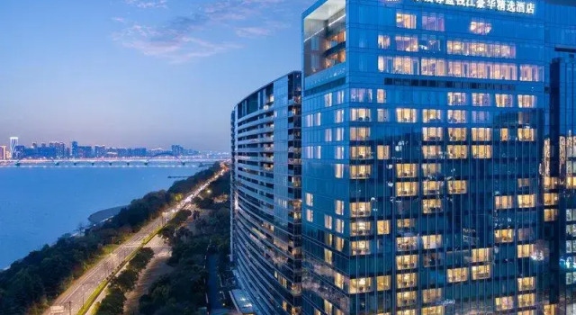 Номер Standard The Azure Qiantang, a Luxury Collection Hotel, Hangzhou