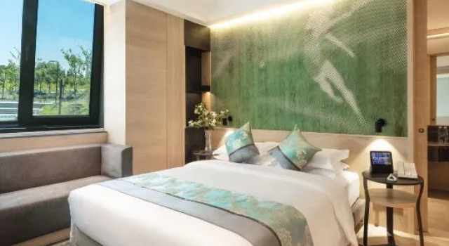 Семейный люкс Central Green Tennis Hotel