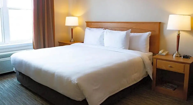 Двухместный люкс Future Inns Halifax Hotel & Conference Centre