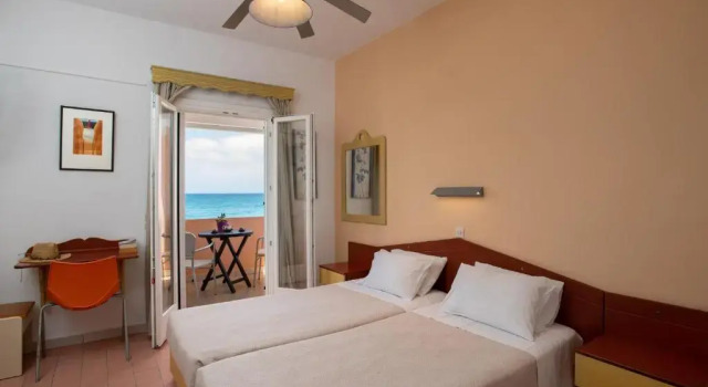 Студия с видом на море Vlachos Apartments