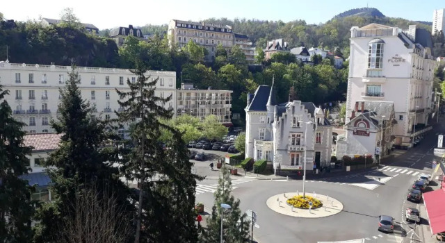 Royat 65, Prenota Appartamento Hotel a Alvernia con parcheggio, Parcheggio