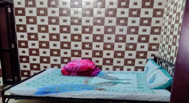 Goroomgo Sidhu Guest House Amritsar, Book Pension Amritsar Punjab