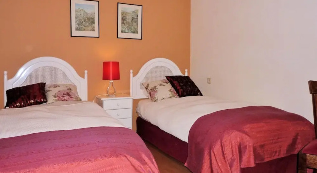 Superb Villa in Elviria With Swimming Pool