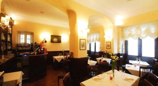 Albergo Centrale San Ginesio, Rezervovat Hotel Hotely v Marche se snídaní, Snídaně