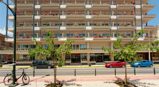 Pharae Palace Hotel