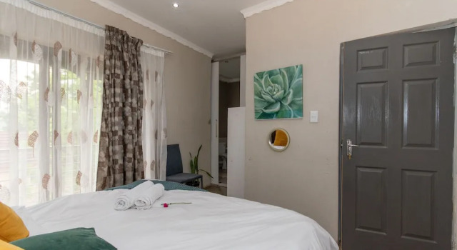 Люкс Deluxe c 1 комнатой Woodpeckers Guest House