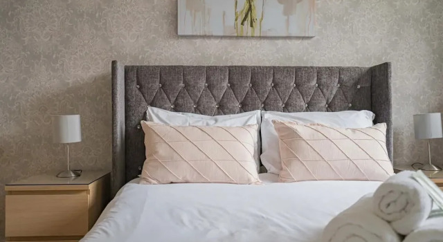 Stunning Royal Mile Old Town Apartment
