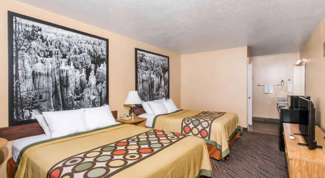 Четырёхместный номер Standard Hotel Zion Inn, Zion National Park Area