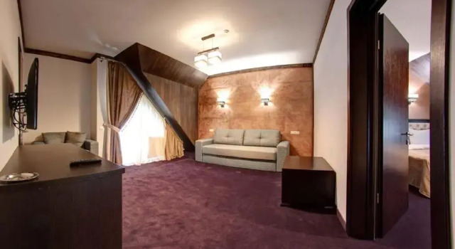Люкс Karpatski Hotel & Spa