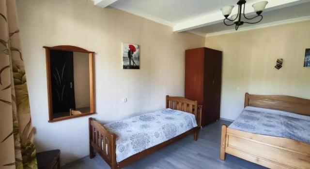 Shio home, Rezerwuj Hostel Borjomi Samckhe Javakheti