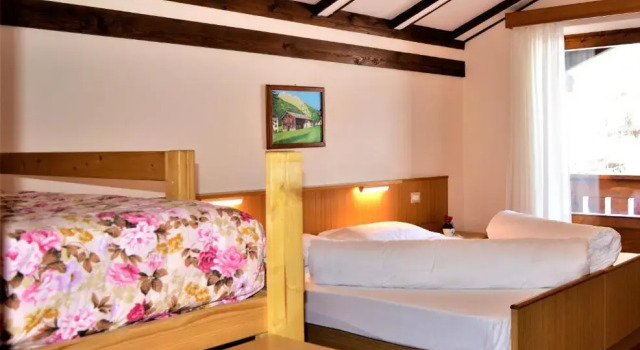 Трёхместный номер Comfort Hotel Stella Alpina