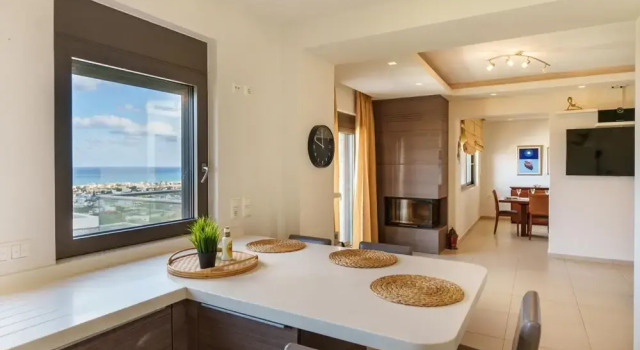 Luxury Villa Kopsas, Забронировать Вилла Коттеджи Гурнаи, Коттедж