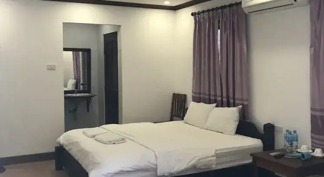 Трёхместный номер Superior Golden Lotus Place