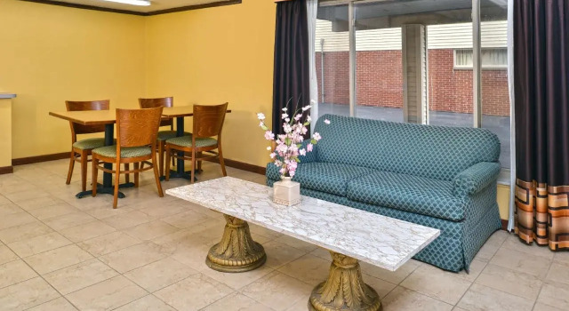 Americas Best Value Inn & Suites - East Toledo/Millbury, Book Hotel Millbury Ohio