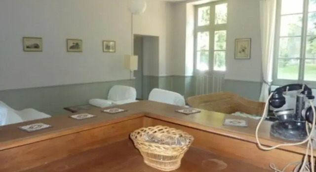 Gîte Marchenoir, 10 pièces, 15 personnes - FR-1-491-97, Buchen Sie Hotel Marchenoir Centre