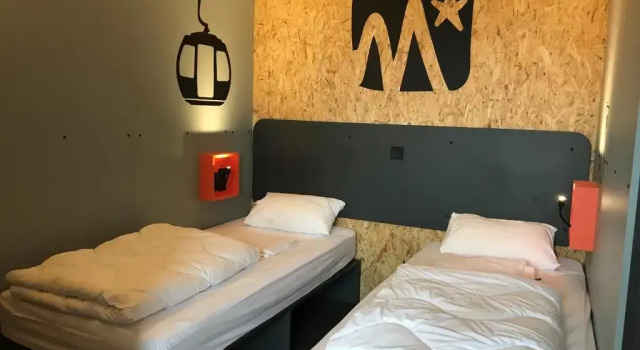 Moontain Hostel, Rezerwuj Hostel Les Grandes Rousses Owernia