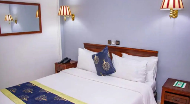 Полулюкс Hôtel Prince De Galles