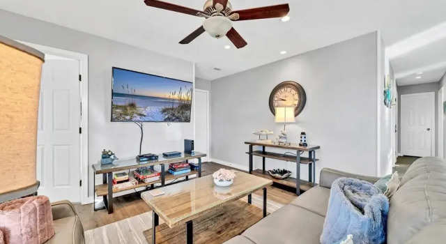 St. Martin Beachwalk Villas 433, Забронировать Апартаменты/квартира Дестин Emerald Coast, рядом с Аквапарк Биг-Каунас