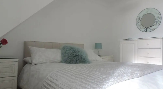 Апартаменты Luxury Sea Breeze Apartment