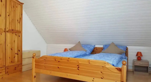 Luxus Apartement am Naturbad, Забронировать Апартаменты/квартира Апартаменты Лар, Апартаменты/квартира