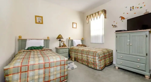Calabay Parc at Tower Lake - 635 Copeland Drive, Забронировать Отель Отели Lakeland - Winter Haven с парковкой, Парковка