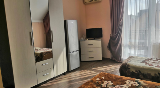 Номер Standard с балконом Меблированные комнаты Лариса